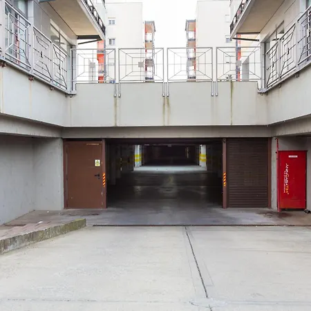 Apartment Ring
