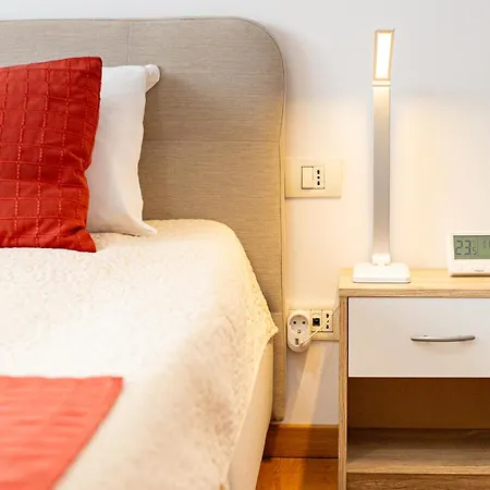 Ring Apartment *