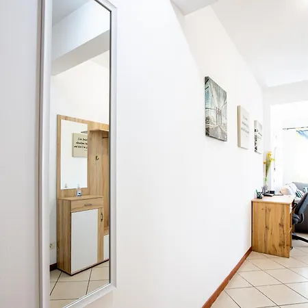 Ring Apartment